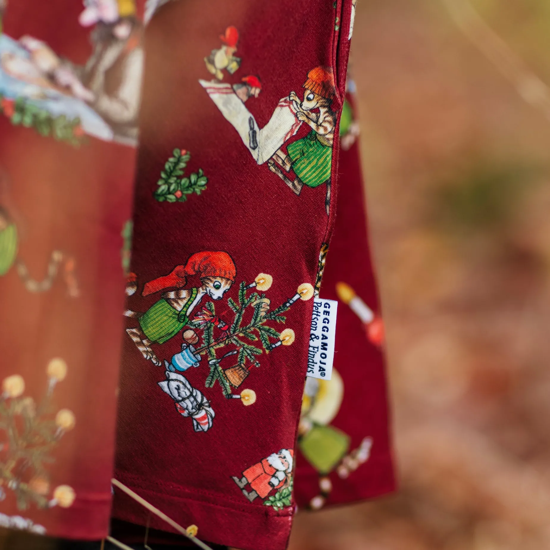 Klänning Pettson och Findus Röd - Julmotiv