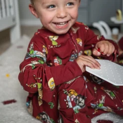 Pyjamas Pettson och Findus Röd- Julpyjamas