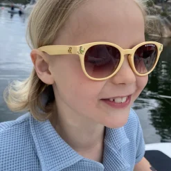 Solglasögon 2-6 år Pettson och Findus Gul