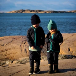Stickad mössa Mörkblå