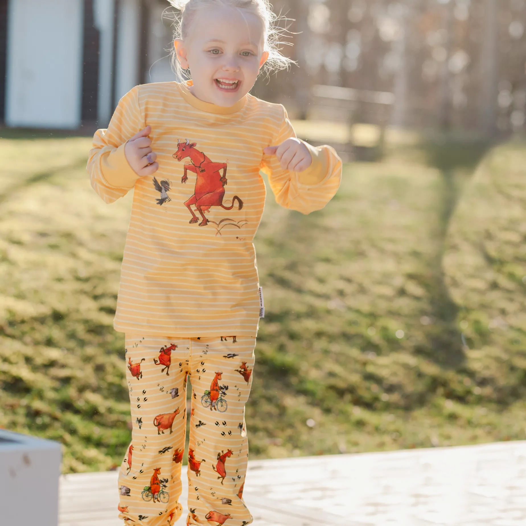 Tvådelad Pyjamas Mamma Mu och Kråkan Gul/Vit